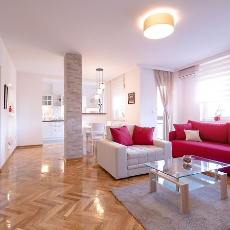 Apartman Arte Novi Sad Esterno foto