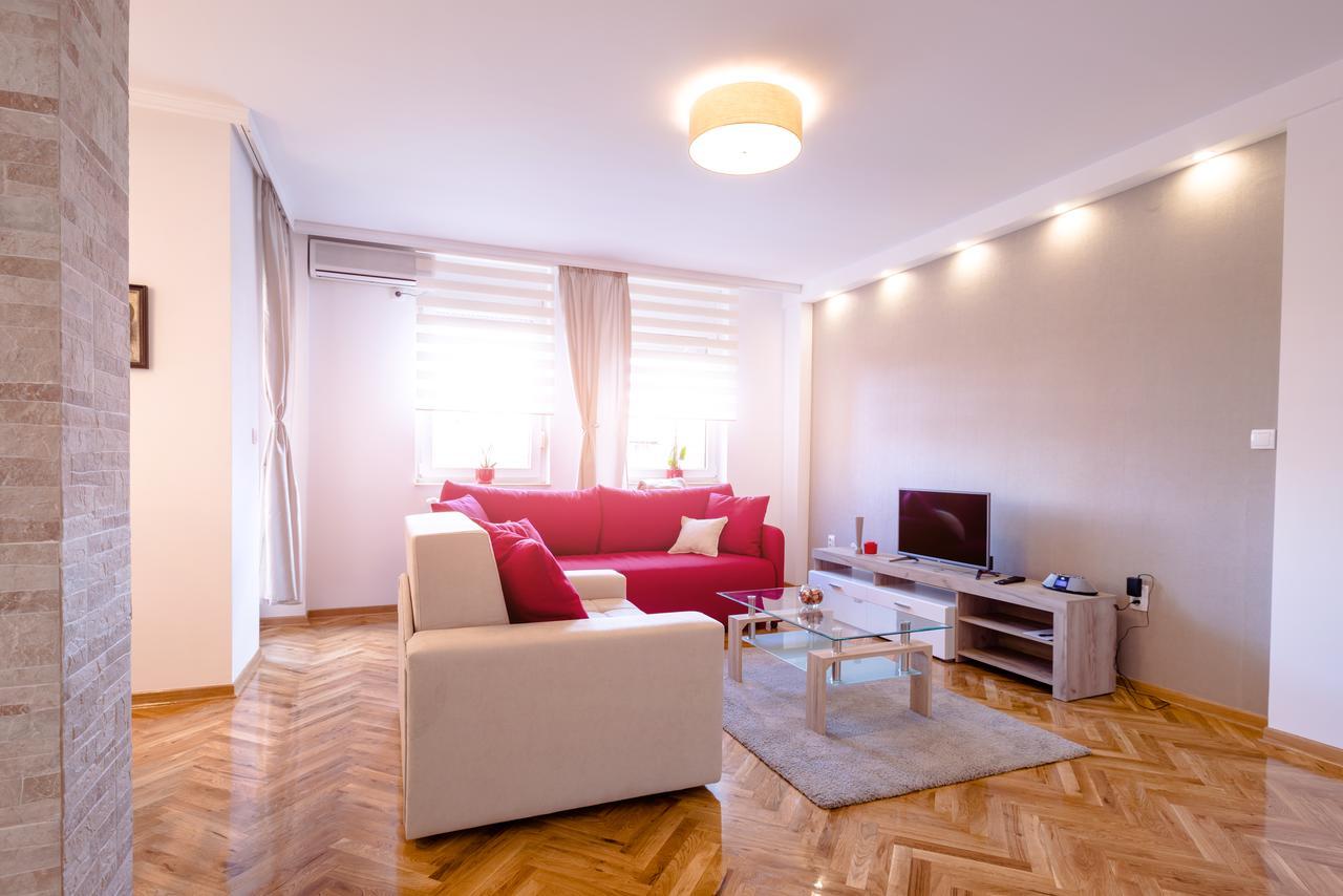 Apartman Arte Novi Sad Esterno foto
