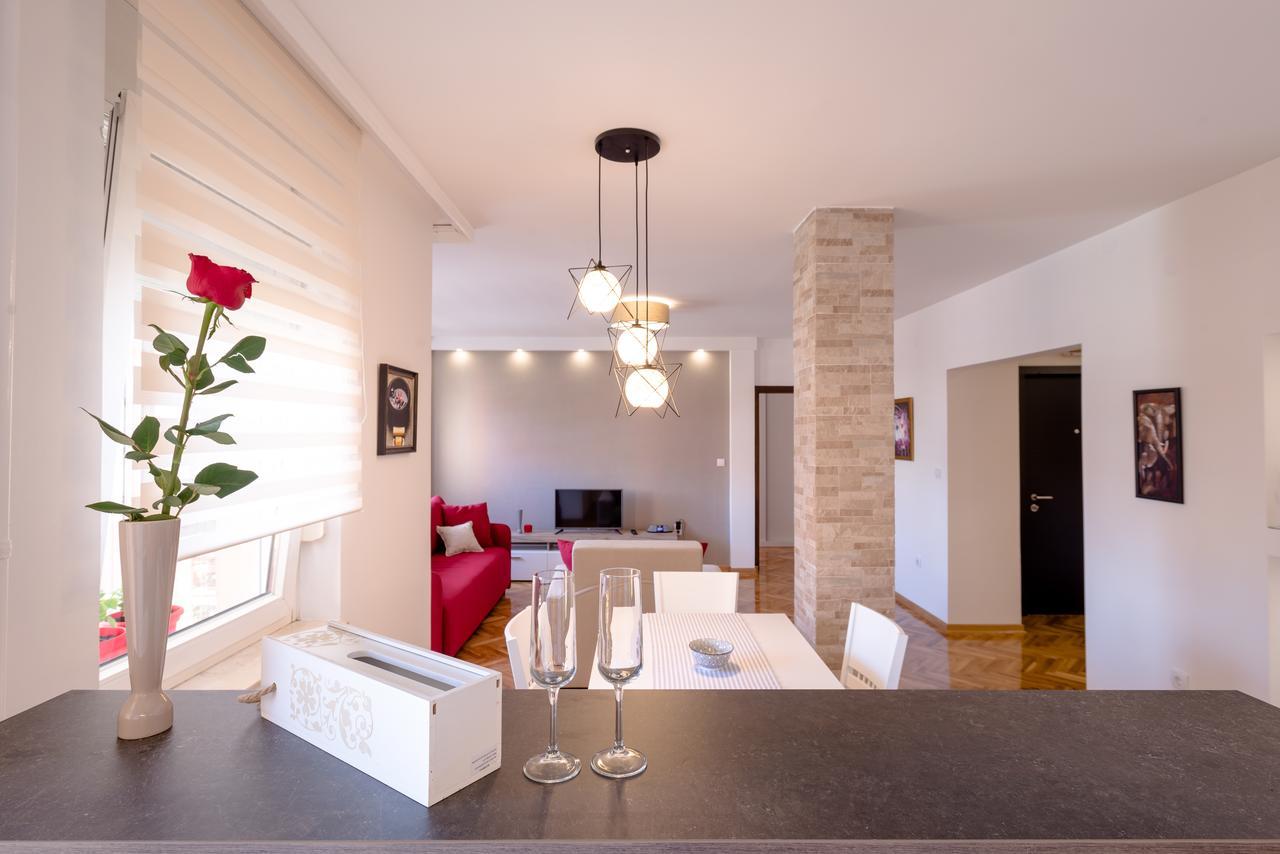 Apartman Arte Novi Sad Esterno foto