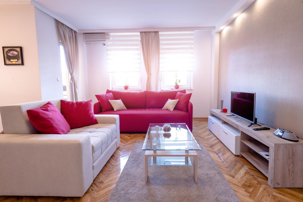 Apartman Arte Novi Sad Esterno foto